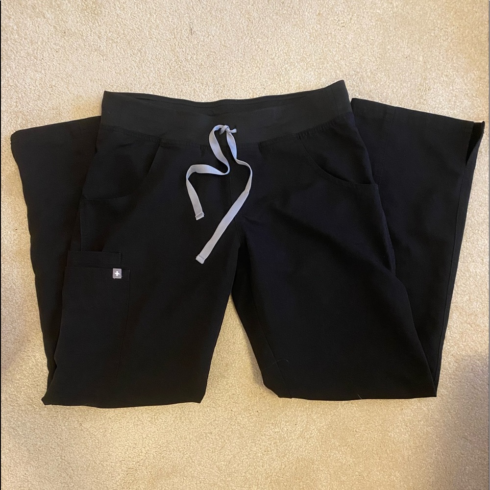 Black Figs Scrubs